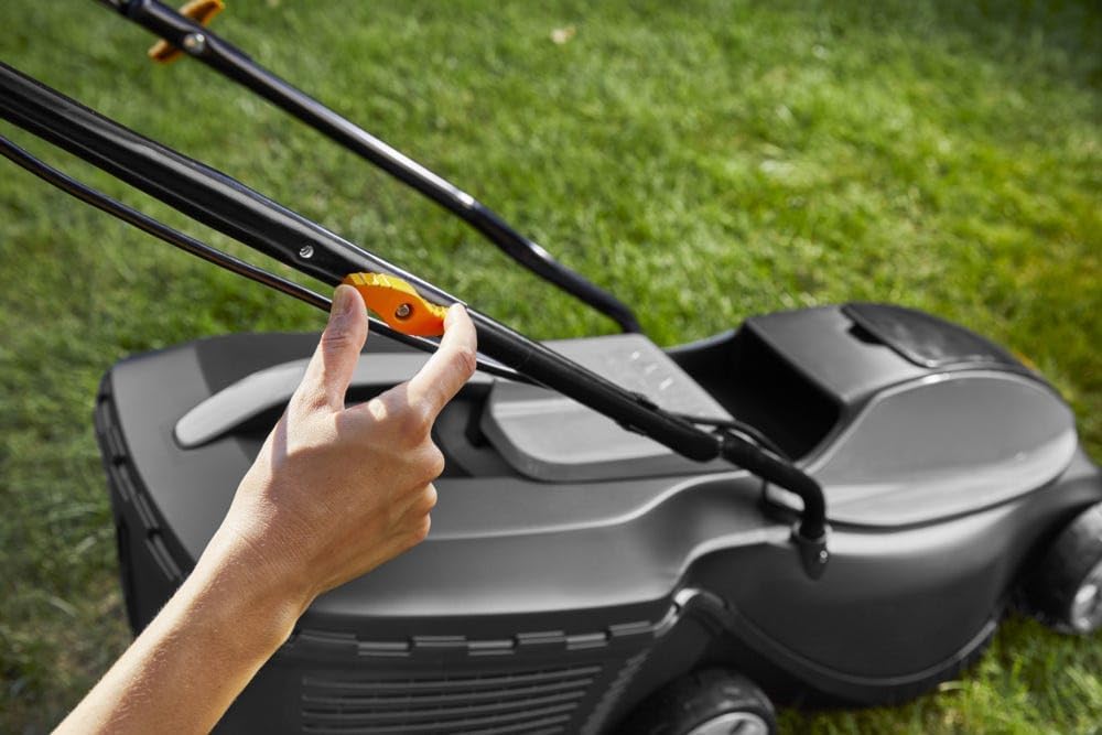 Rasaerba a Batteria AL1 3020 LI 20V 4Ah 30 cm